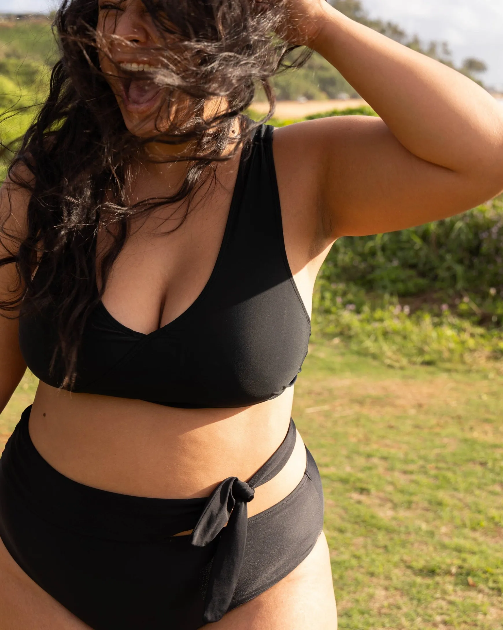 Black Switch V Crop