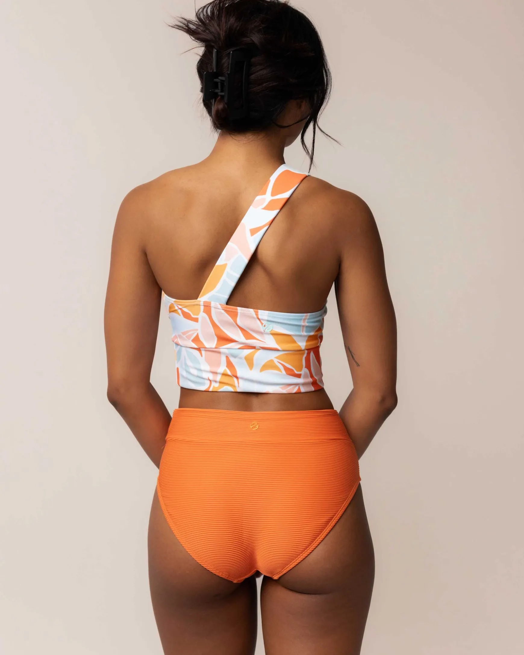 Calista One Shoulder Crop