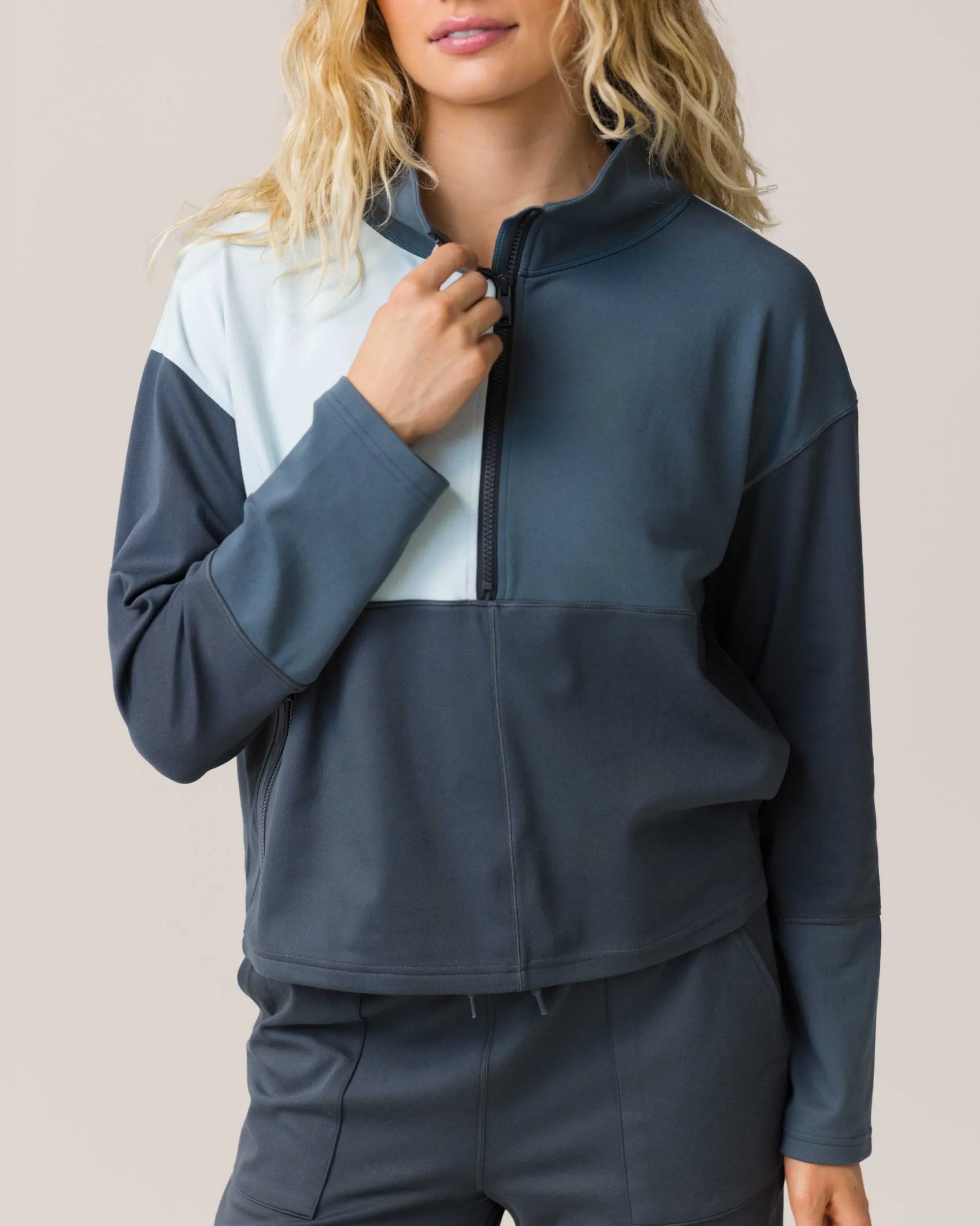 Dark Summit Cloud Nomad Jacket