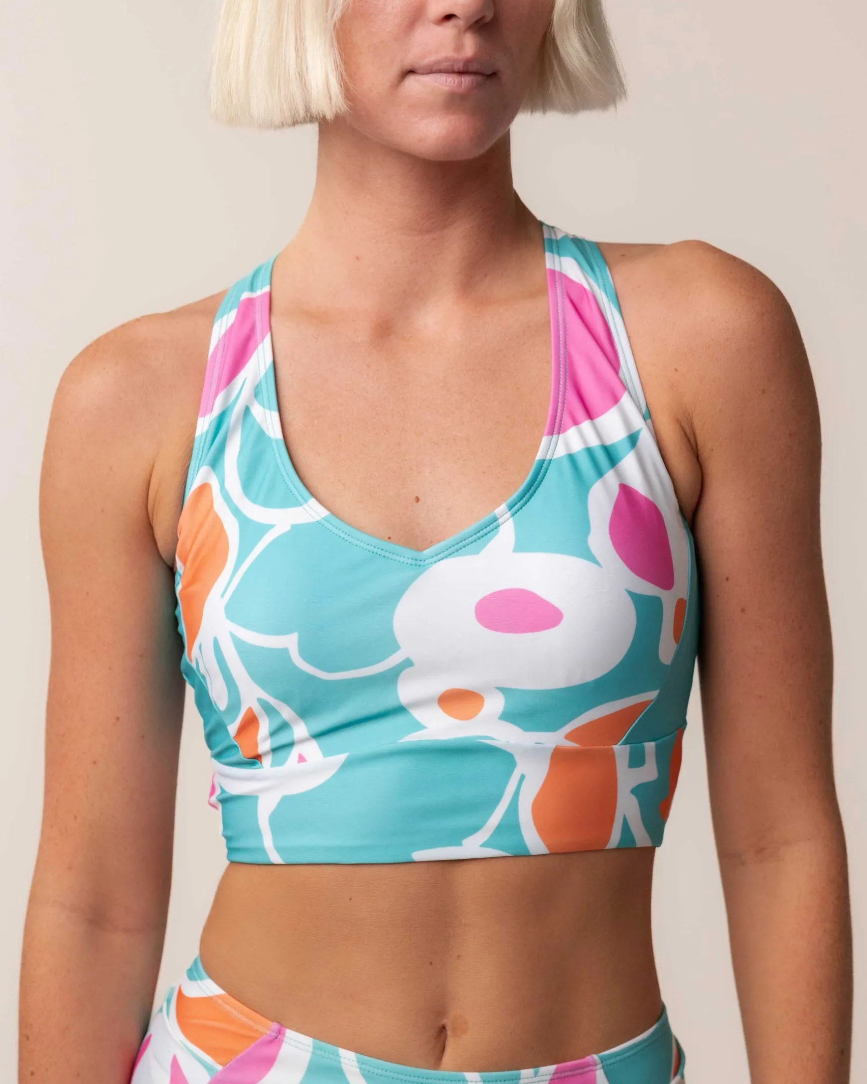 Ella Underwire V-Neck Crop