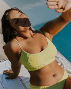 Lime Tone Crop