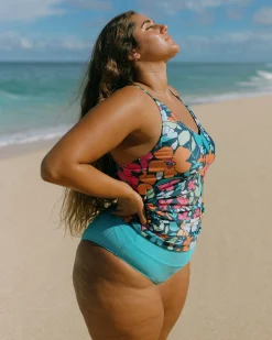 Mai V-Neck Tankini