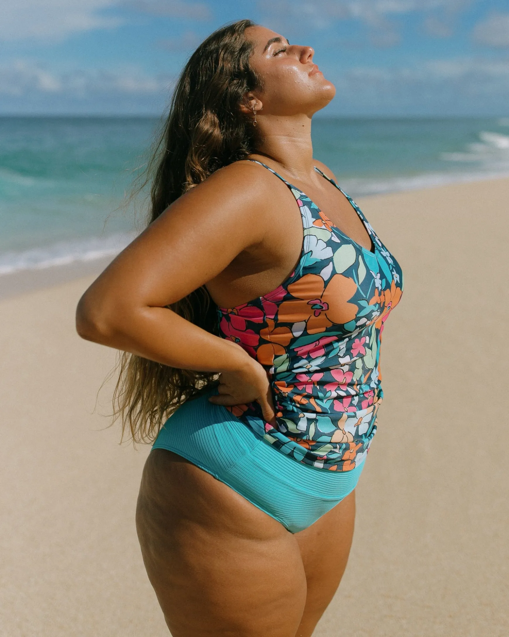 Mai V-Neck Tankini