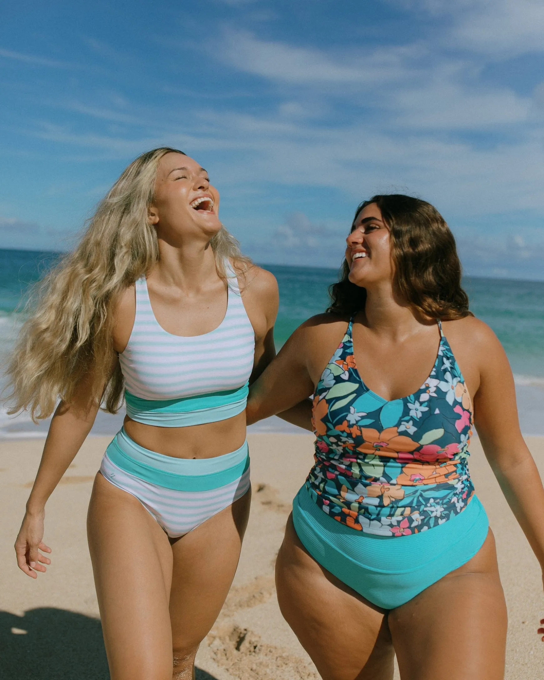 Mai V-Neck Tankini