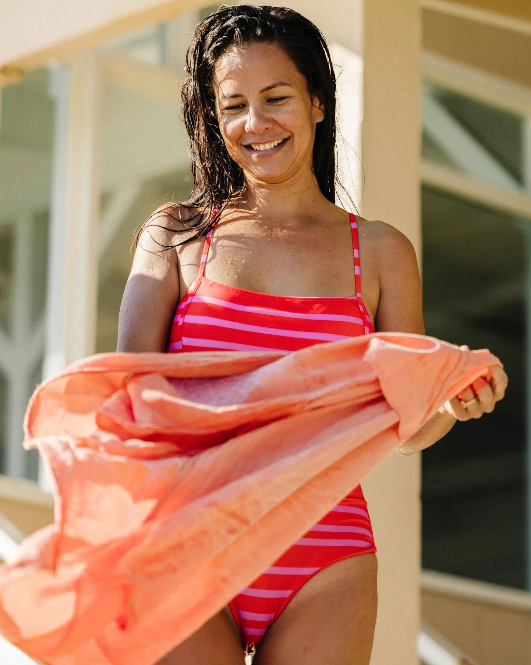 Mia Surf Crop