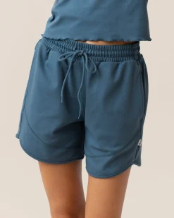 Summit Cloud Naomi Short