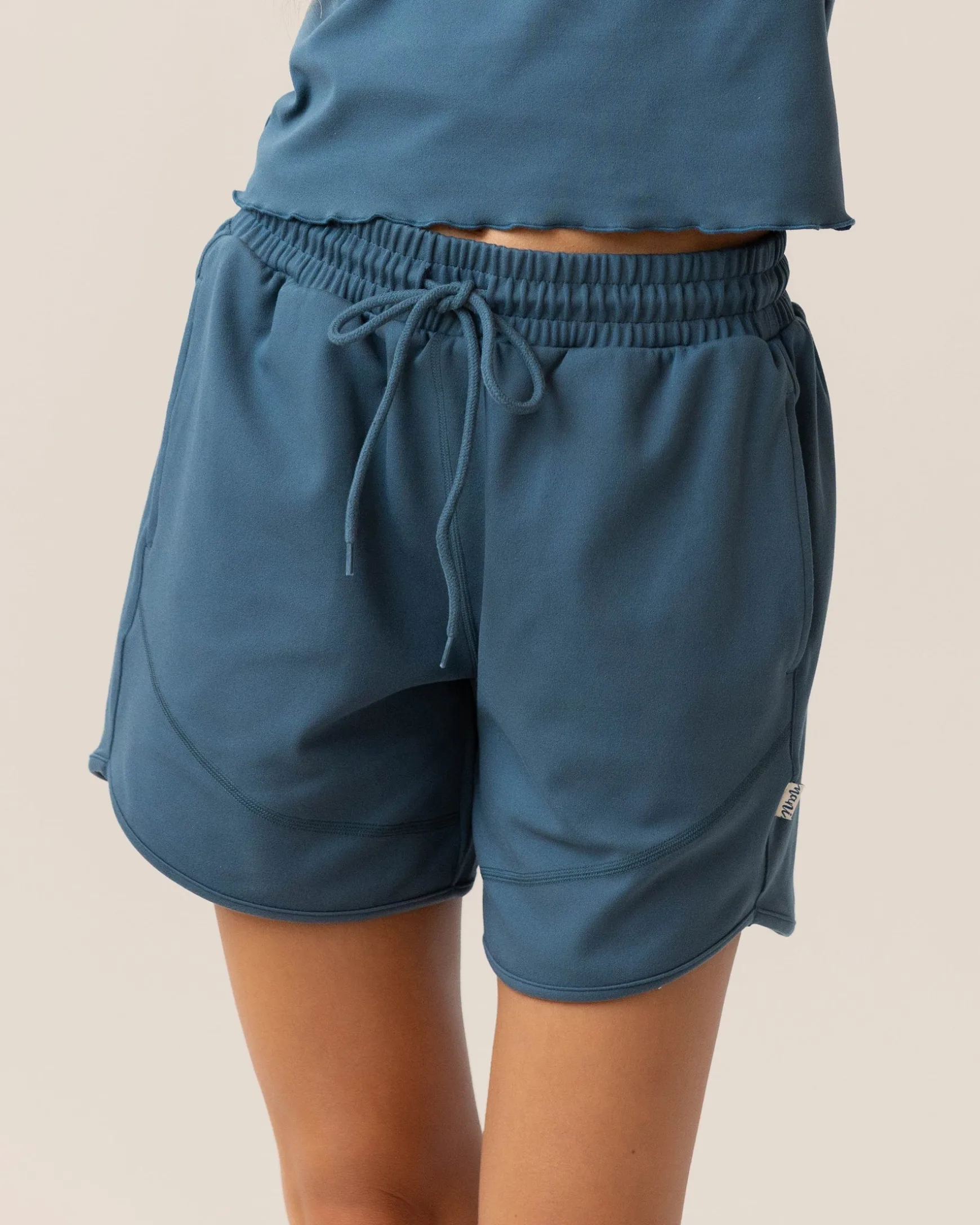Summit Cloud Naomi Short