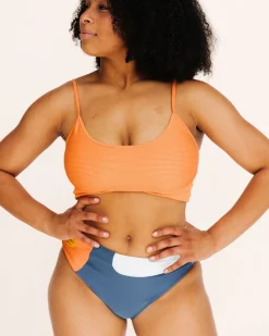 Textured Cora Tone Crop