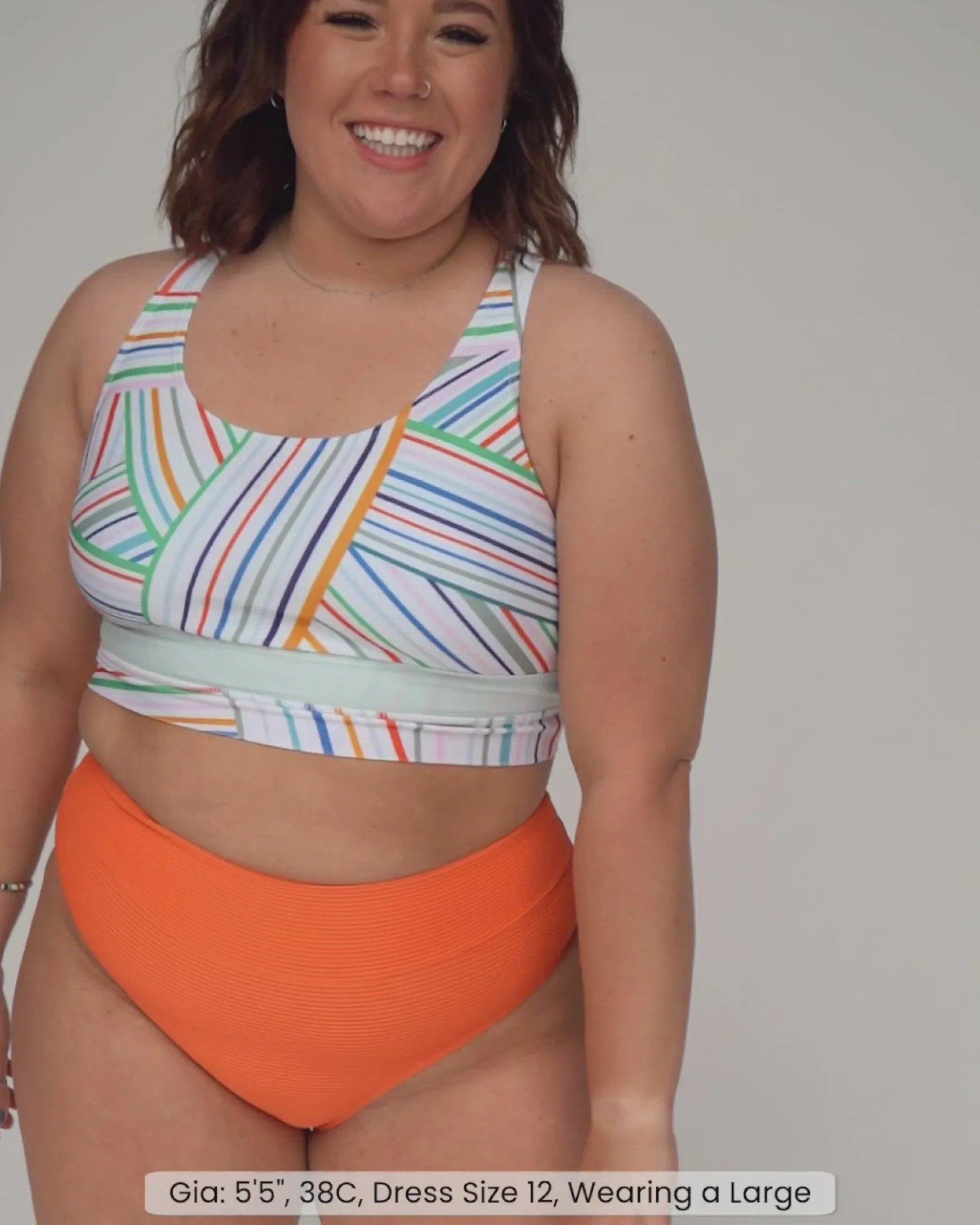 Zari Cut Back Crop