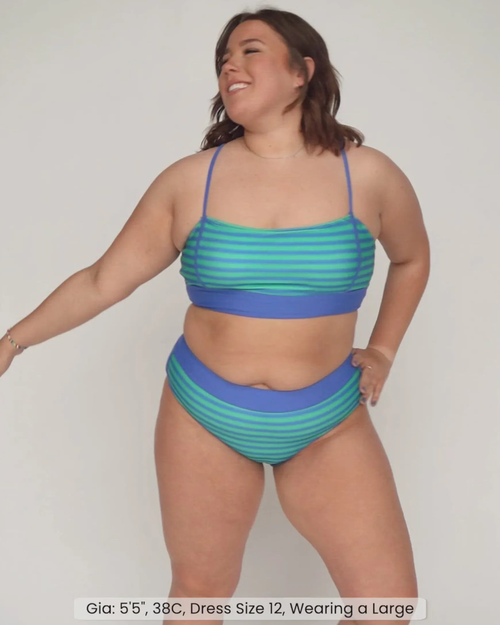 Zoe Surf Crop